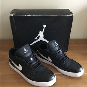 Nike Air Jordan V.2 Low Leather